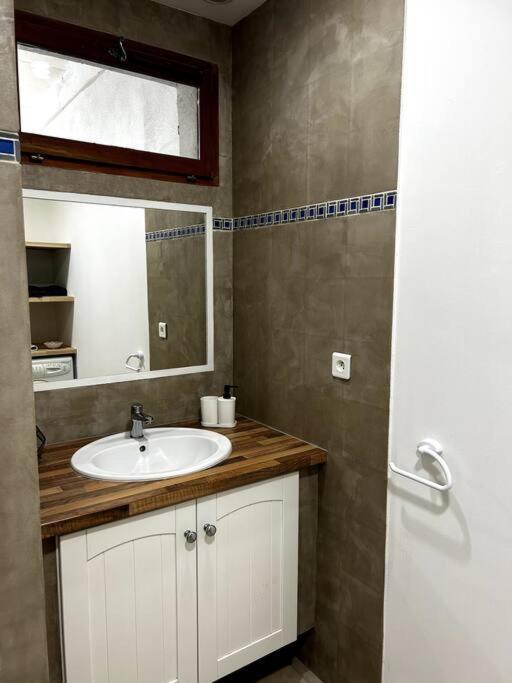 Superbe Appartement Dans Un Mas Νιμ Εξωτερικό φωτογραφία